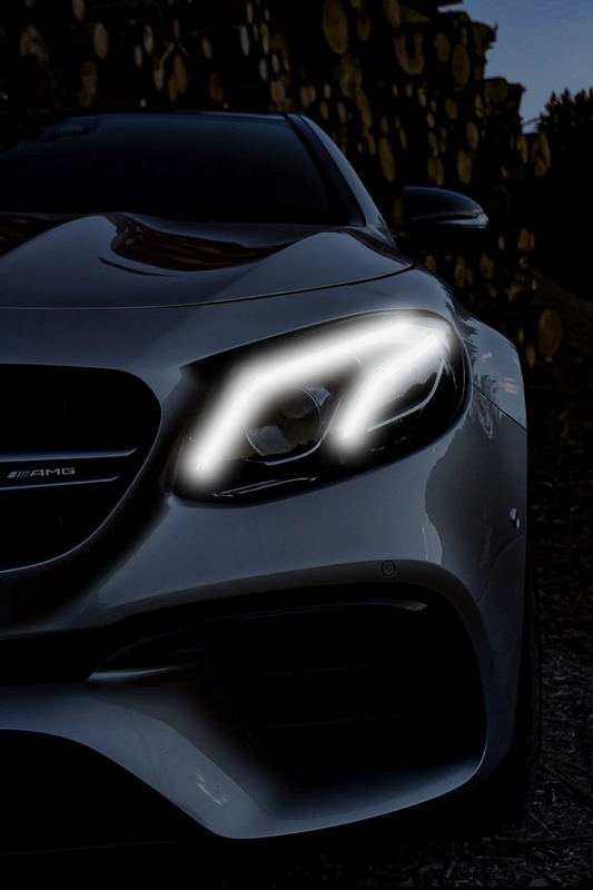 Neon Led Poster: Mercedes E63